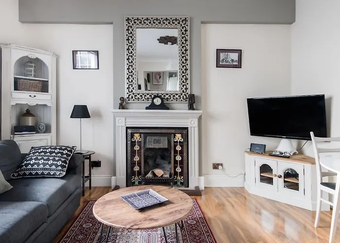 Regency Square Town House